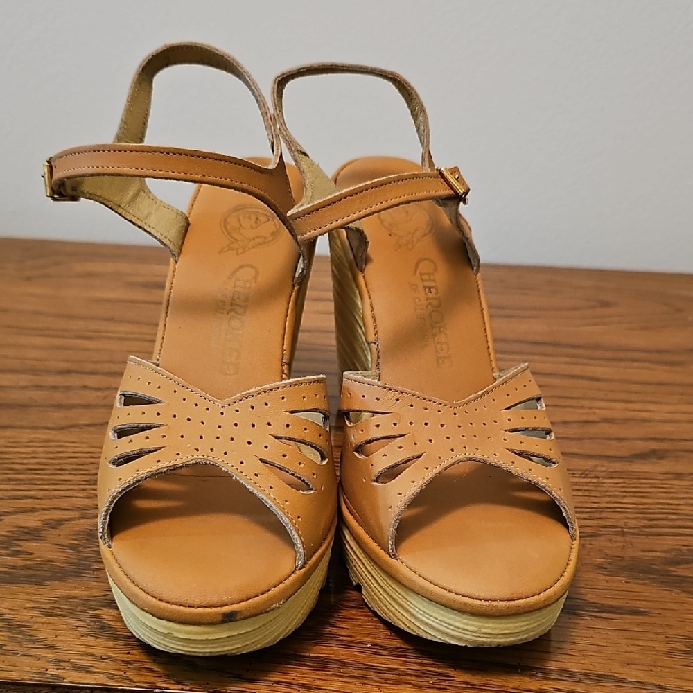 Cherokee Tan Platform Sandals